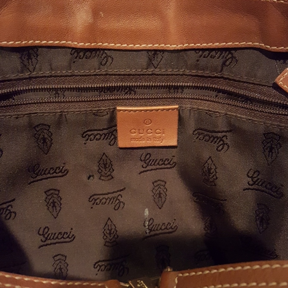 Authentic Gucci Tote. Python. - image 5